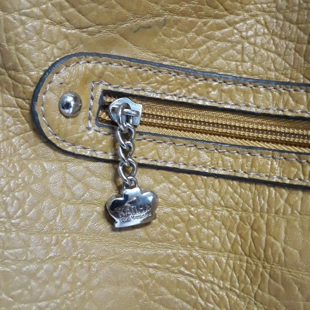Kathy Van Zeeland Metal Studded Drawstring Bucket Bag In Mustard Yellow *EUC* - Picture 8 of 11